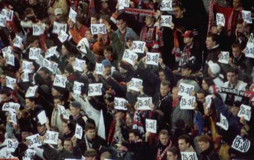 Westfalenstadion - SGE-Fans 15:30-Aktion