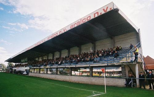 Gemeentelijk Stadion Vigor-Wuitens - Tribüne